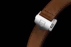 TAG Heuer Brown Leather Strap Calibre E4 42 Mm> Accesorios